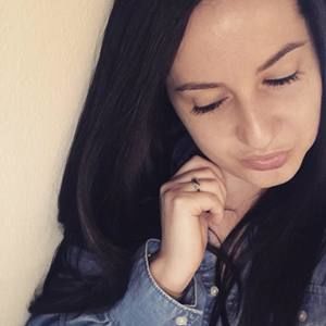 Meet your Posher, Monica